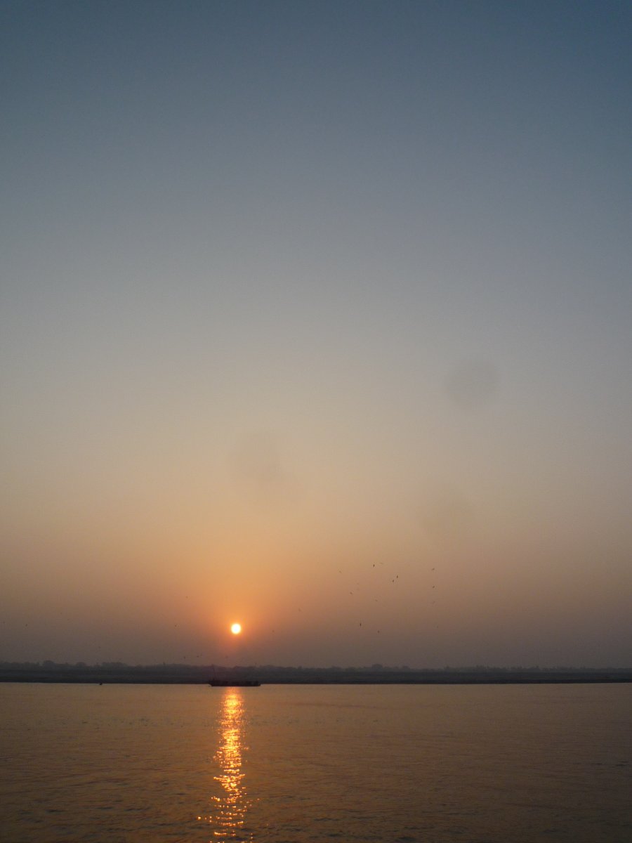 Sunrise - Bank of river Ganga110